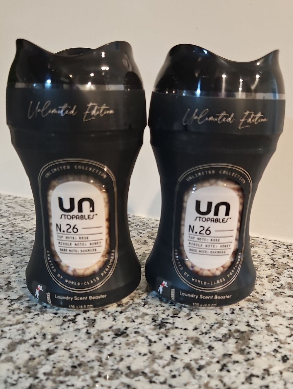2x Downy Unstoppables N.26 Laundry Scent Booster 4.8oz